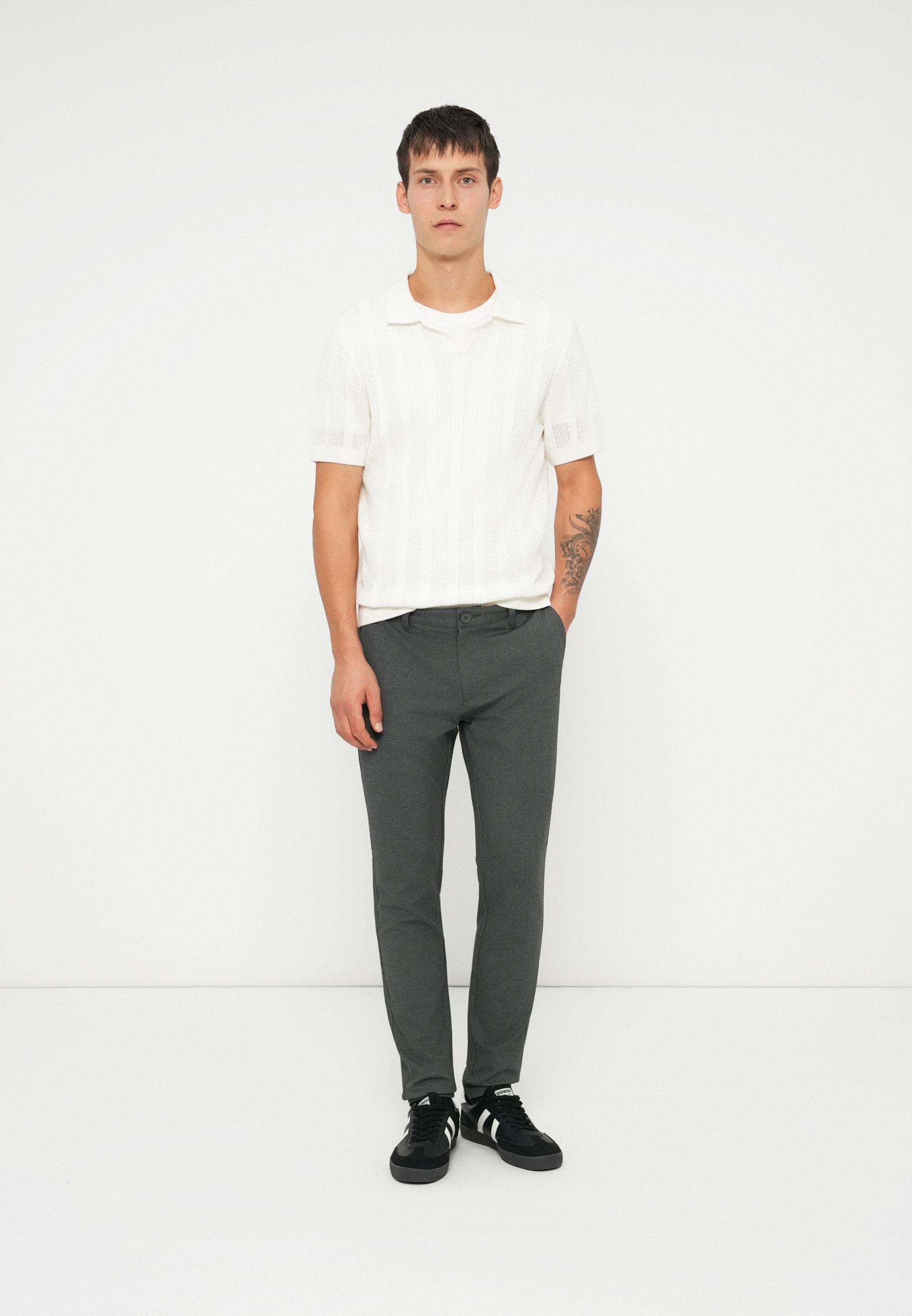 ONSMARK SLIM Media 2