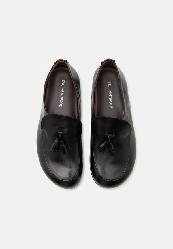 The Antipode LOAFER