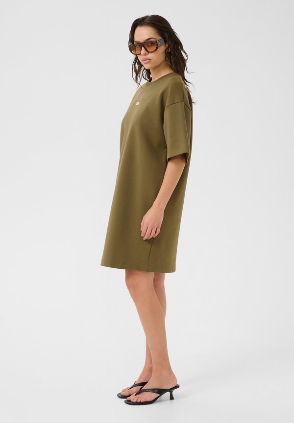 Gestuz GZIMINA OVERSIZED SHORT