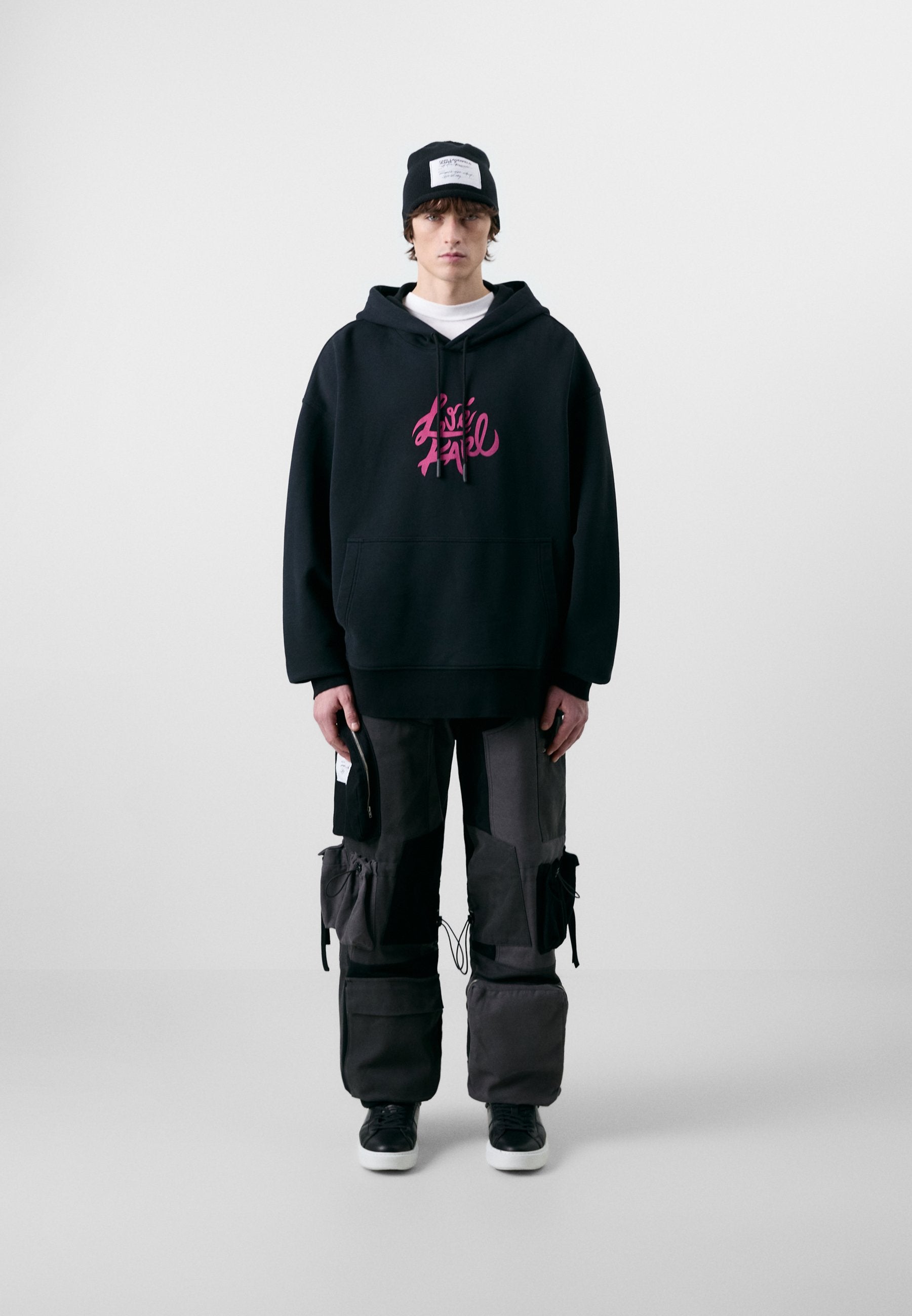 KLJ X ATELIER HOODIE UNISEX Media 2