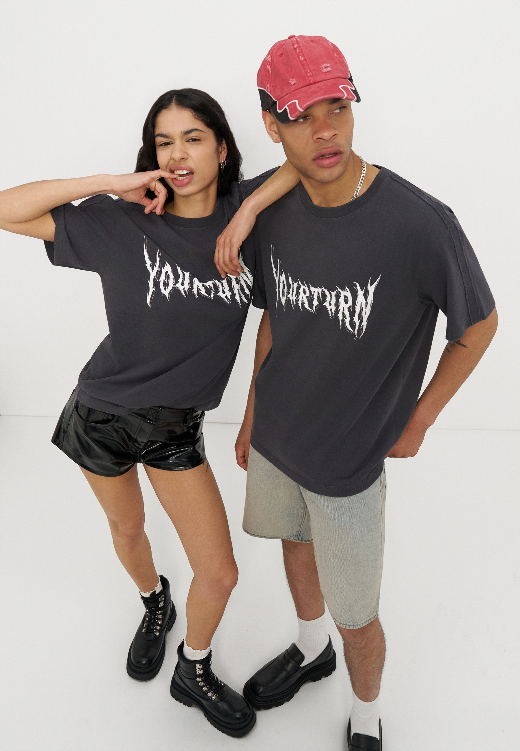 YOURTURN OVERSIZED FIT HEAVYWEIGHT DISTRESSED