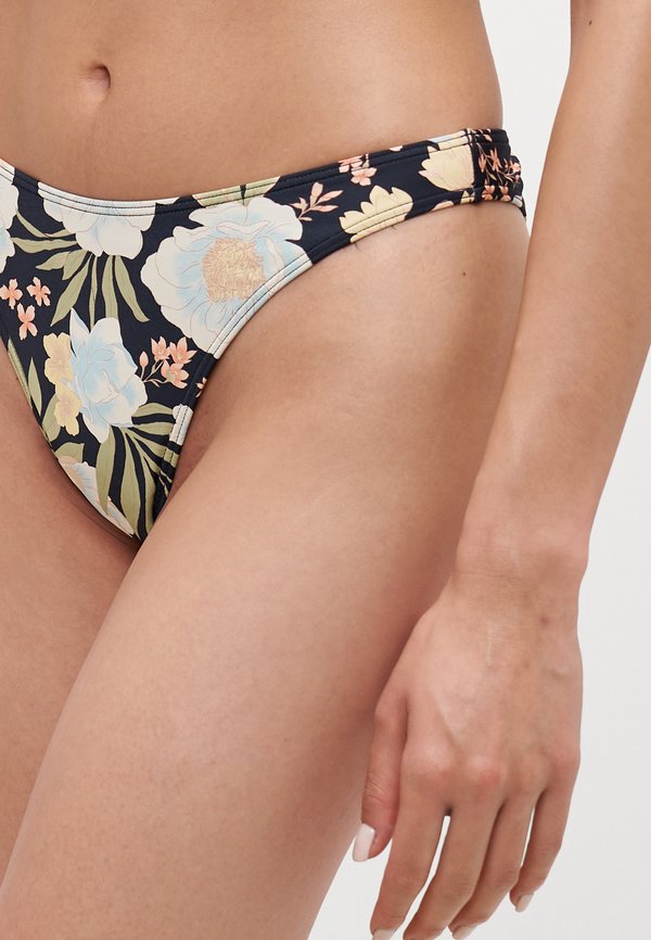 Billabong LOST COVE SKIMPY HIKE