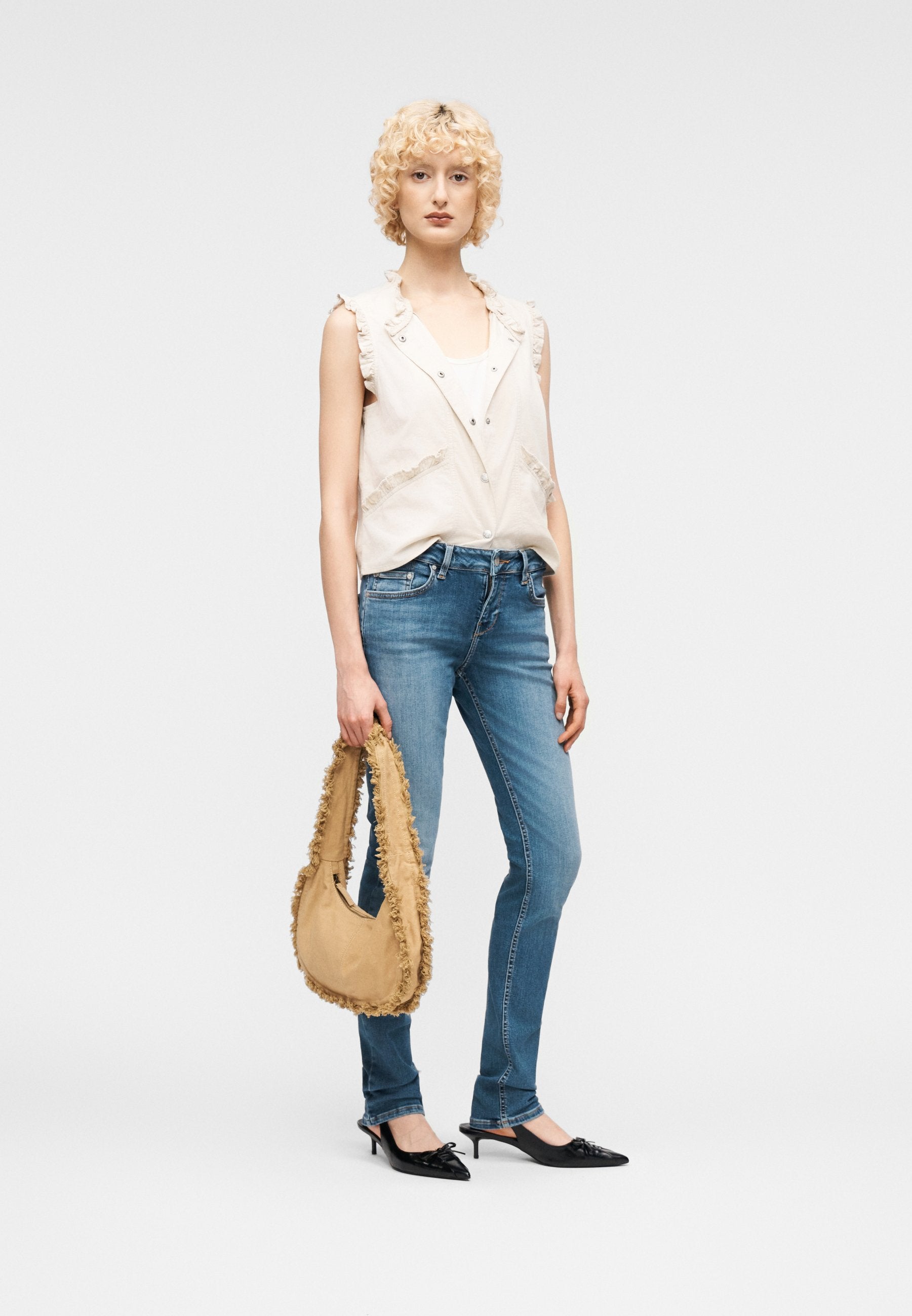 ONLAIME WAISTCOAT Media 2