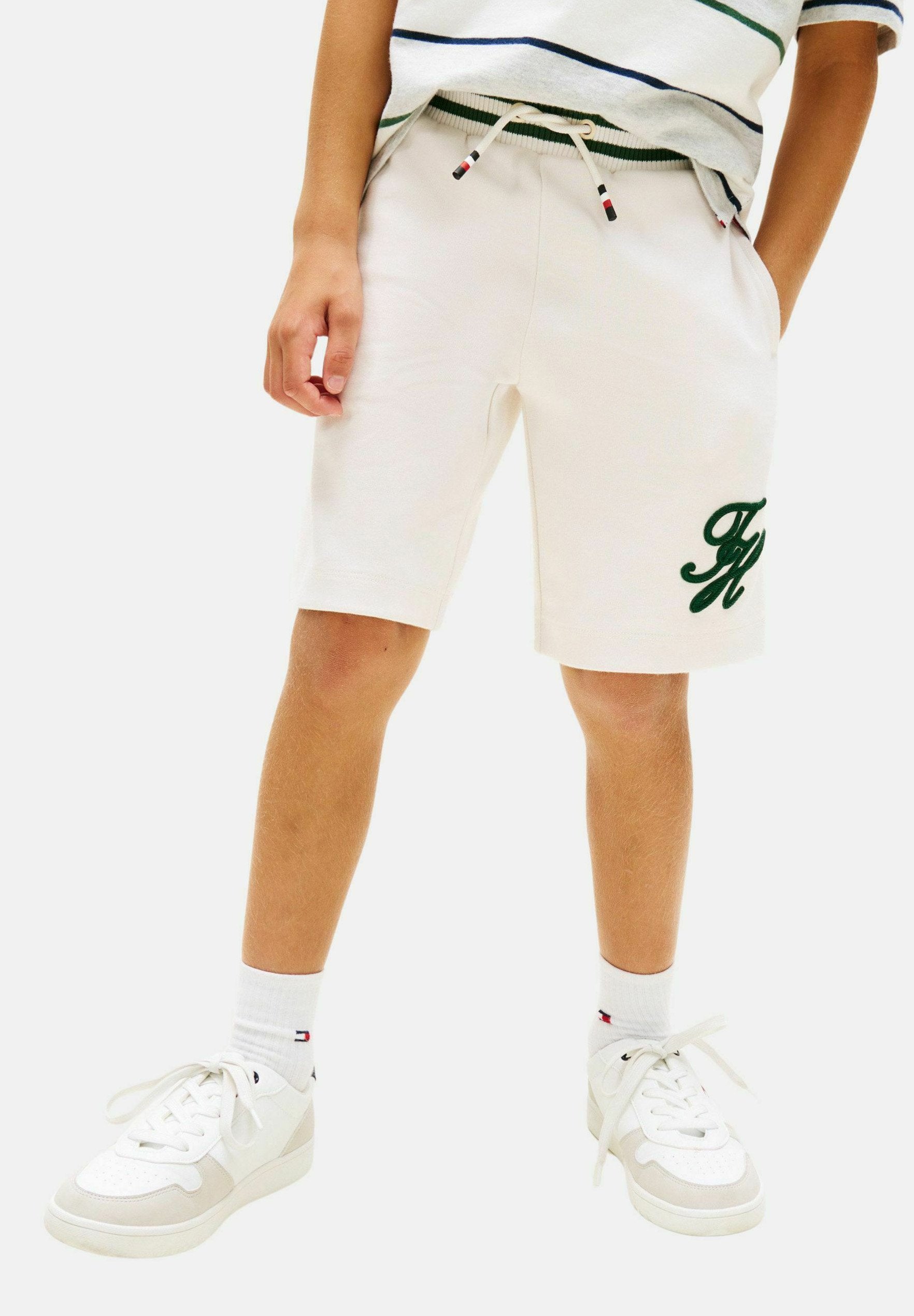 Tommy Hilfiger Shorts Media 3