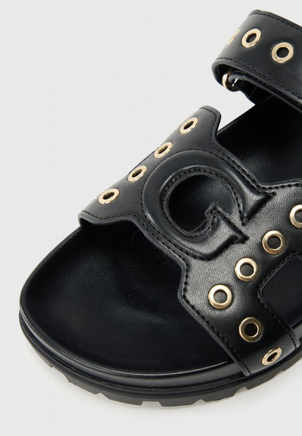 Guess FASHIE