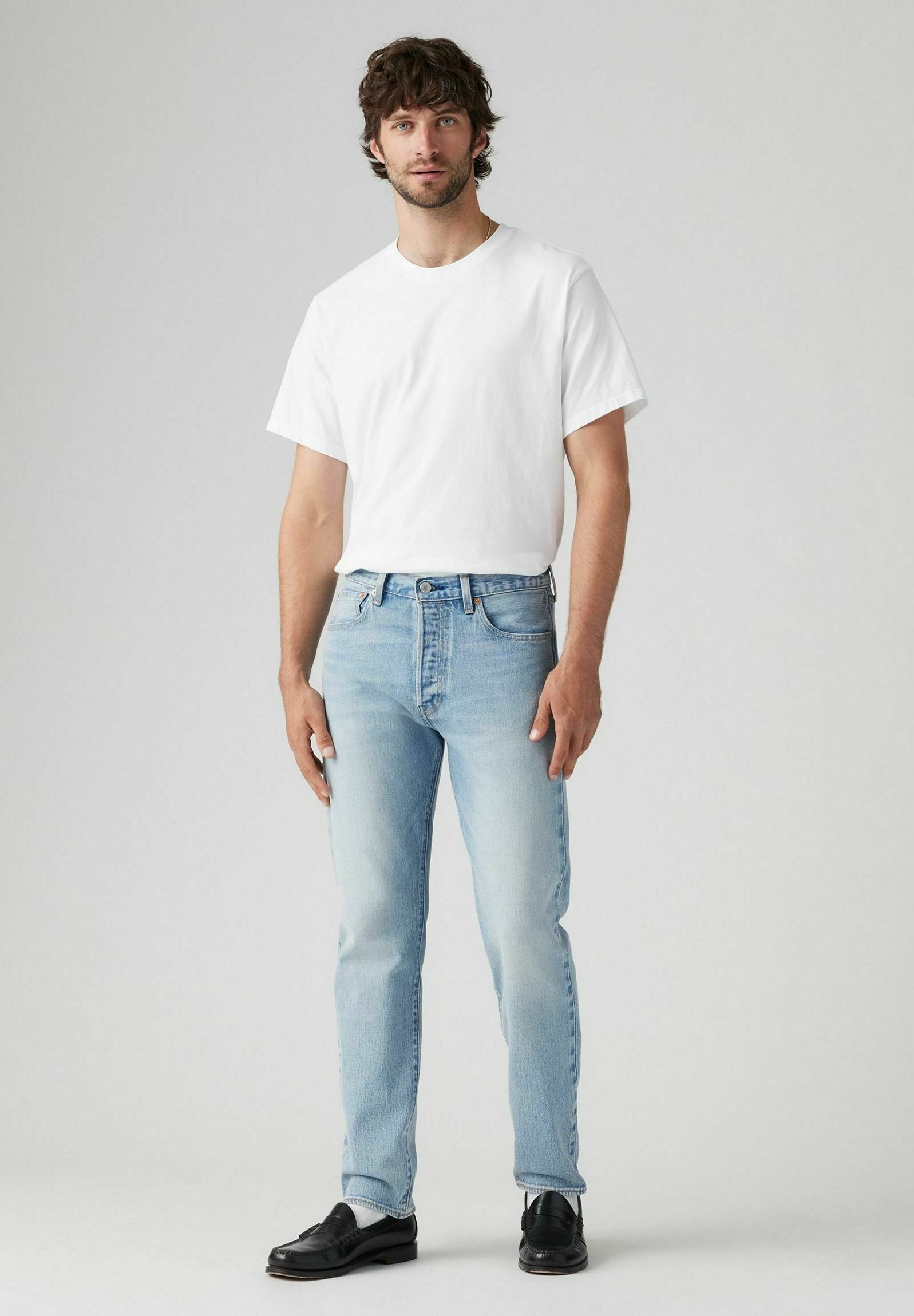 Levi's® 501® SLIM TAPER