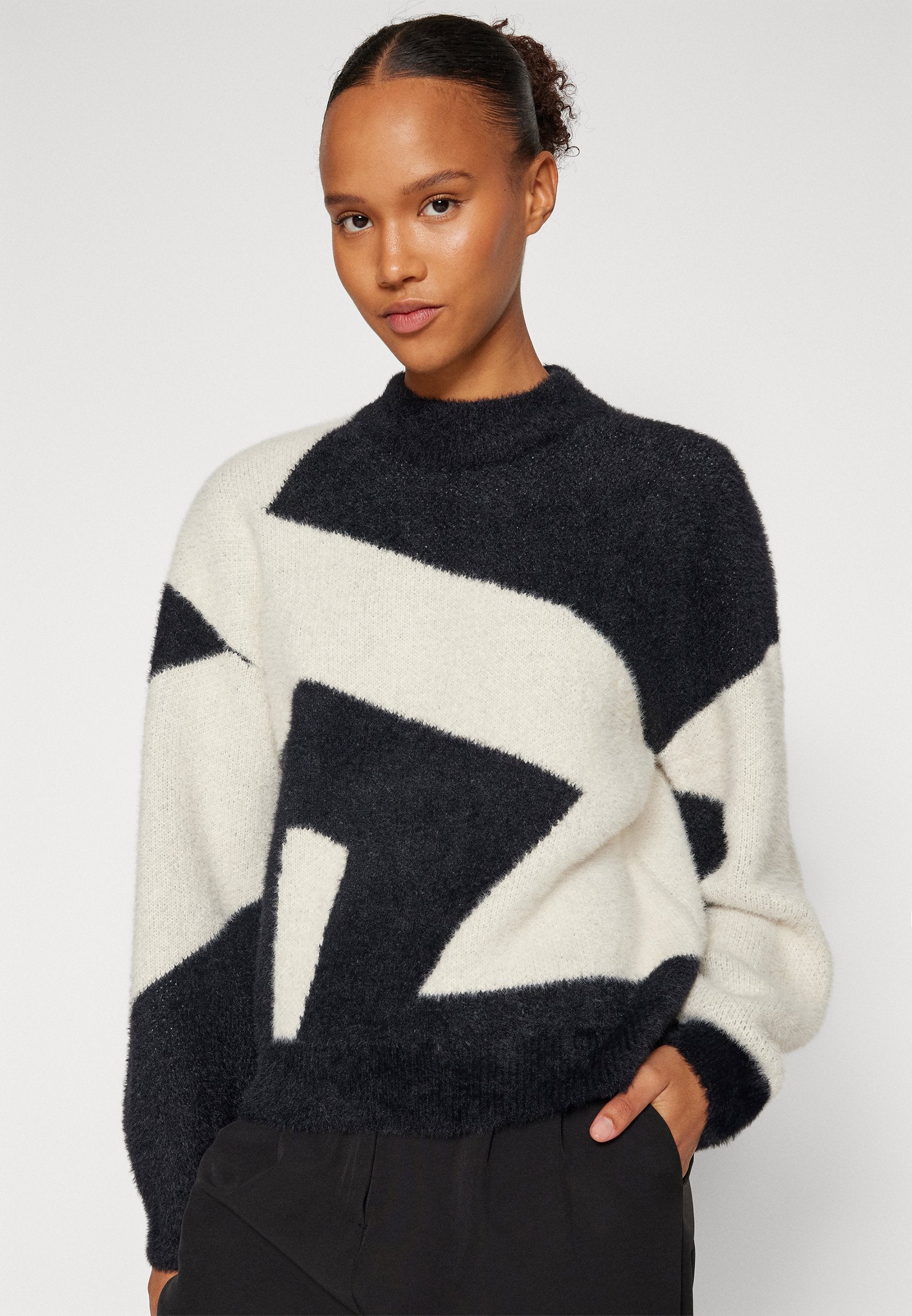 VILA VIGRACE HIGH NECK