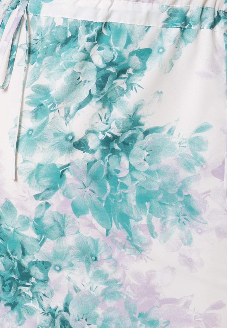 Esprit Maternity