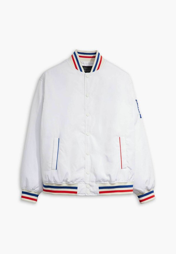 Levi's® COACHES