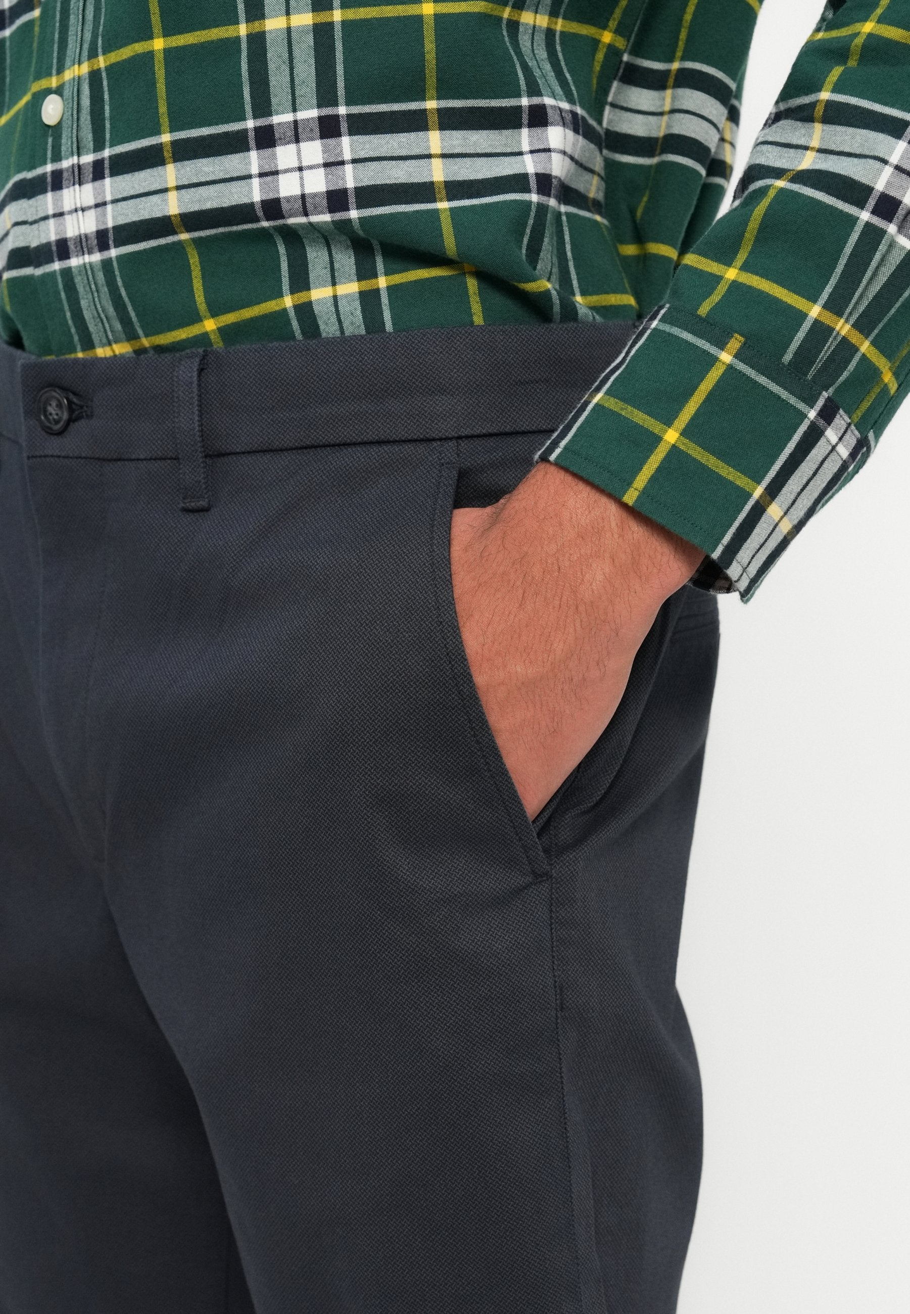 DENTON TEXTURED PRINT STRAIGHT LEG TROUSERS Media 6