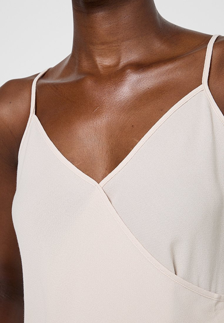 Armani Exchange Top Media 5