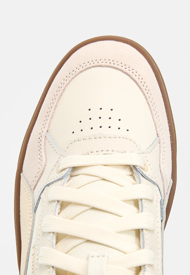Puma KARMEN II IDOL