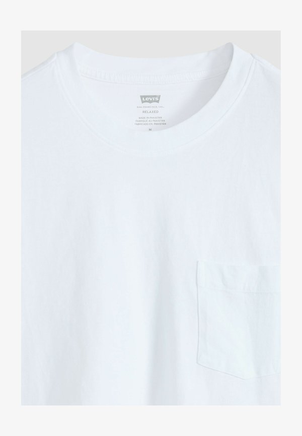 Levi's® RELAXED POCKET TEE - Basic T-shirt - garment dye fa- whites