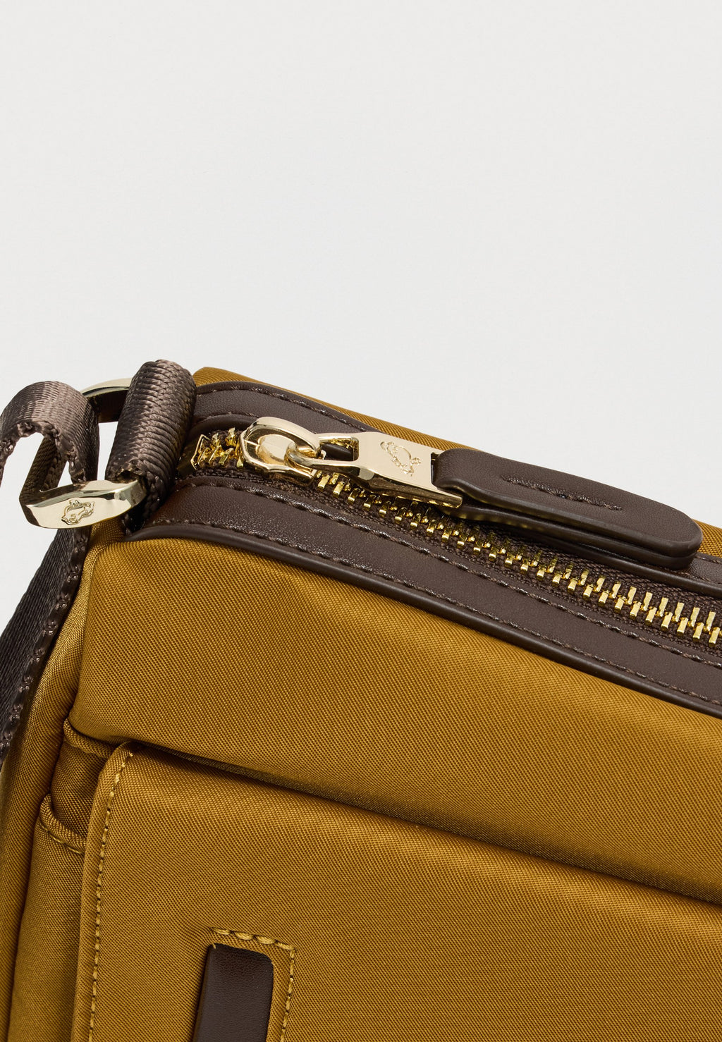 Mandarina Duck HUNTER