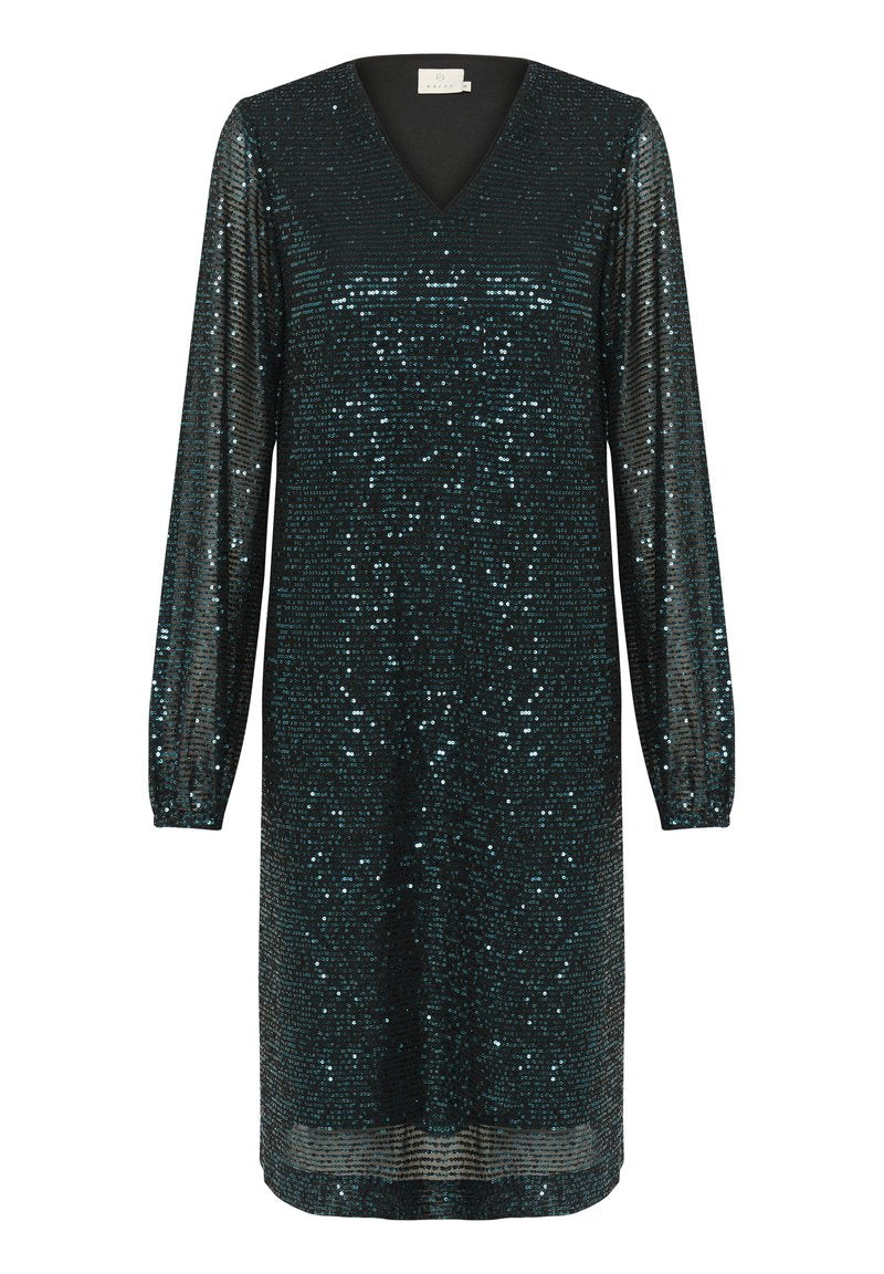 Schimmerndes Kleid aus tealfarbenen Pailletten mit langen Ärmeln, V-Ausschnitt und figurbetonter Silhouette. Texturierter Stoff und dezente horizontale Musterdetails.