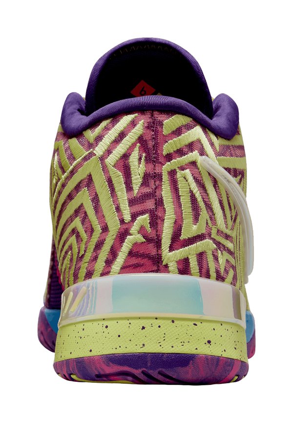 Nike Performance GENISUS