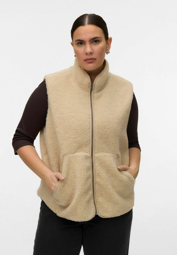 Vero Moda Curve Teddy VMJOSEFINE - Waistcoat - oatmeal