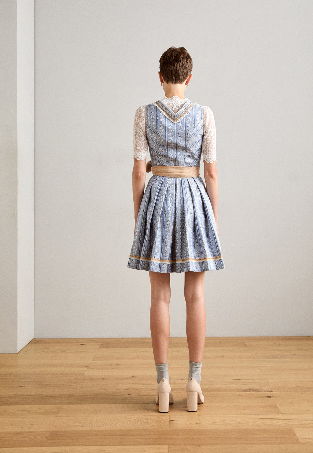 Krüger Dirndl