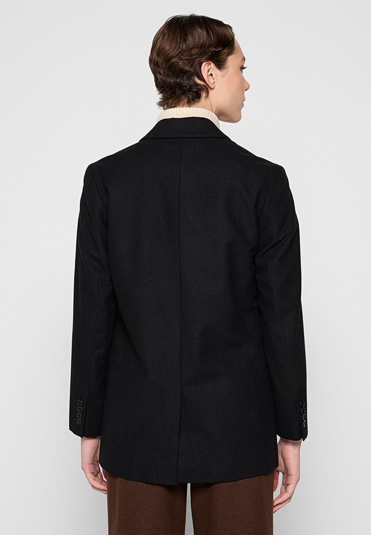 Selected SLFZLRELAX MARLIE
