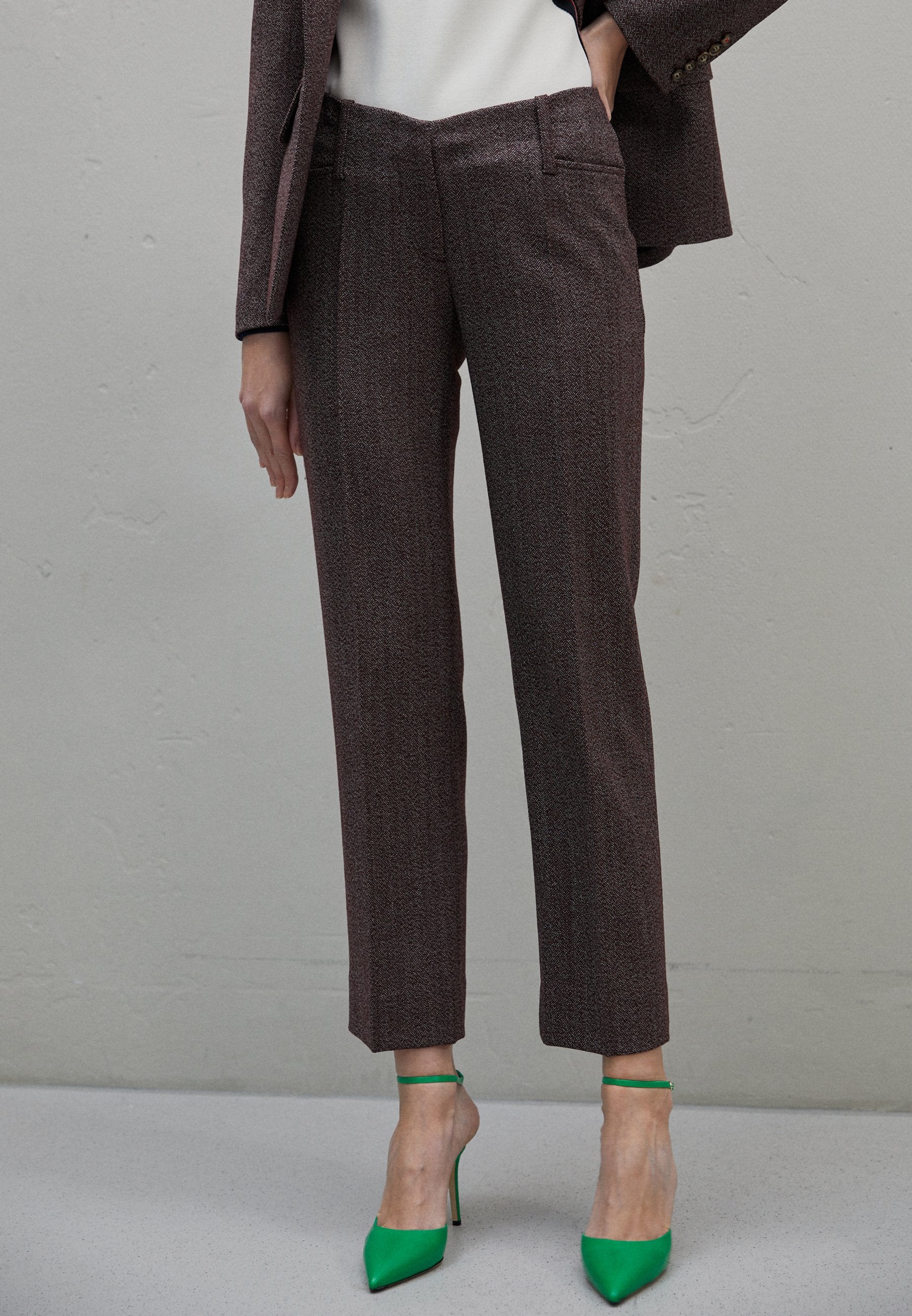 Victoria Beckham FRONT CROPPED TROUSER