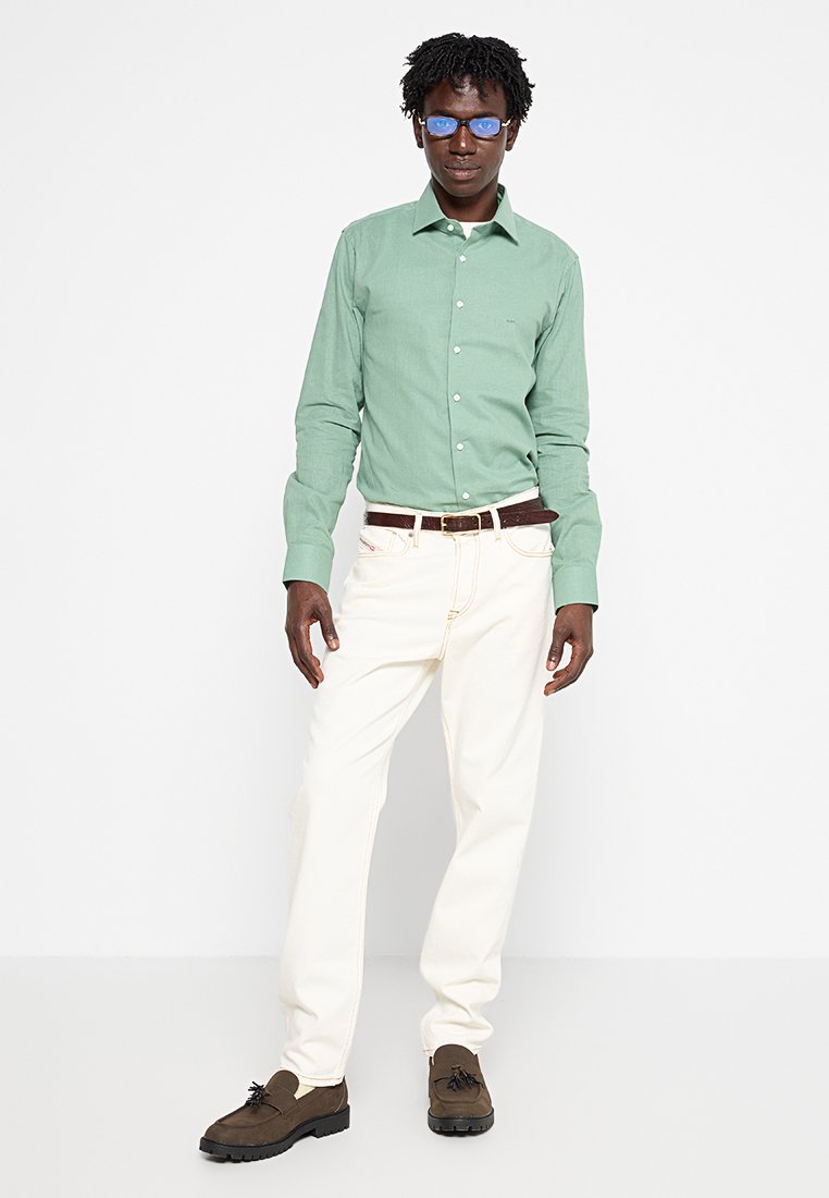Michael Kors SLIM FIT