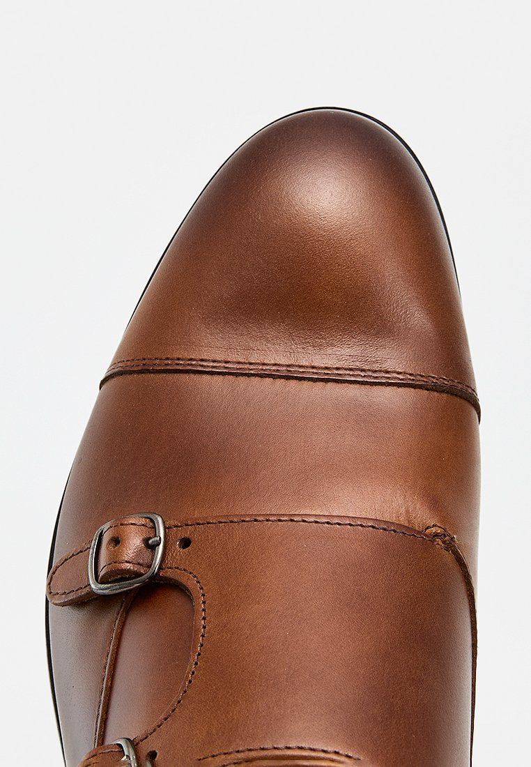 Kurt Geiger London HUNTER
