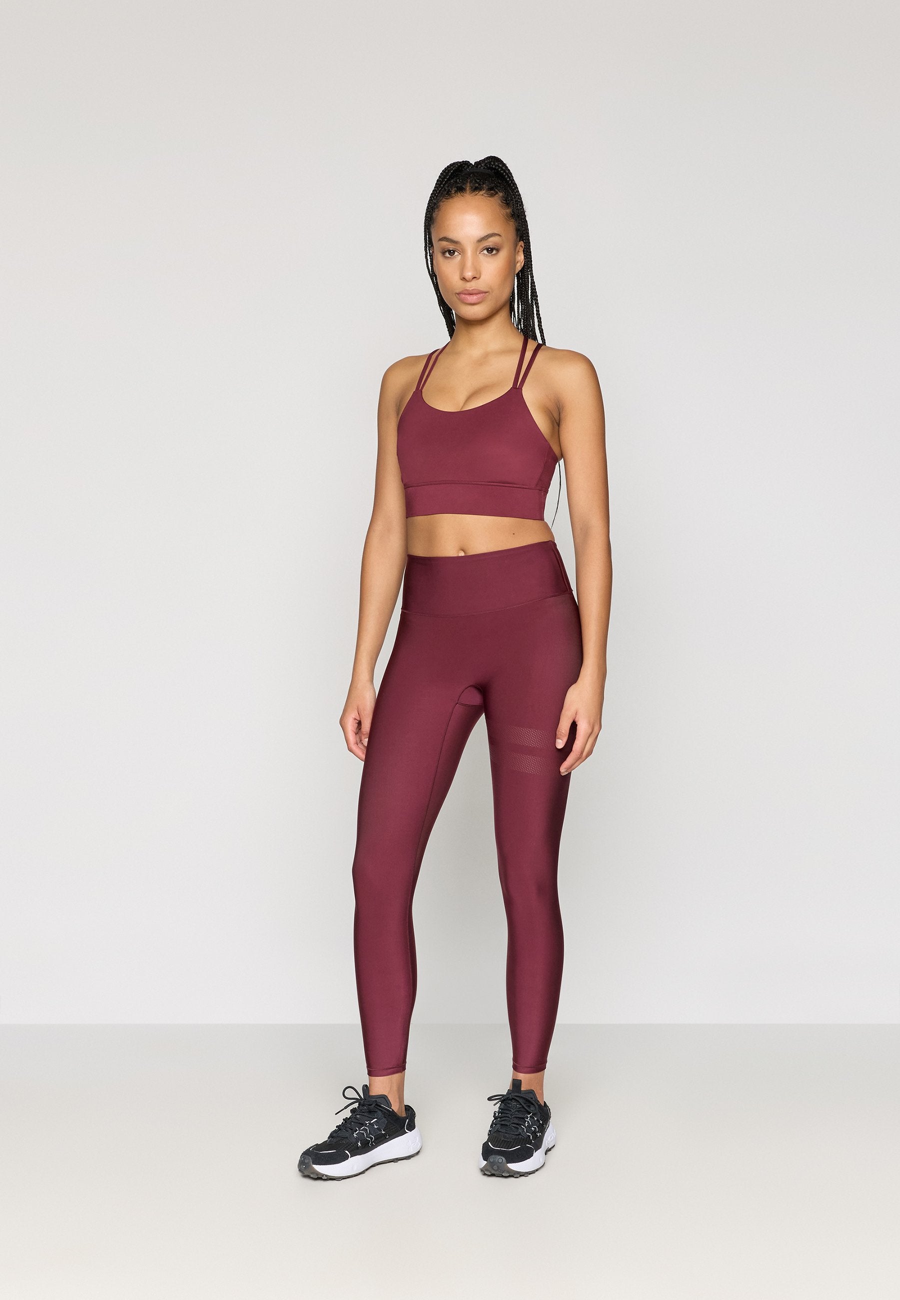 Stronger SIGNATURE GLOSS BRA