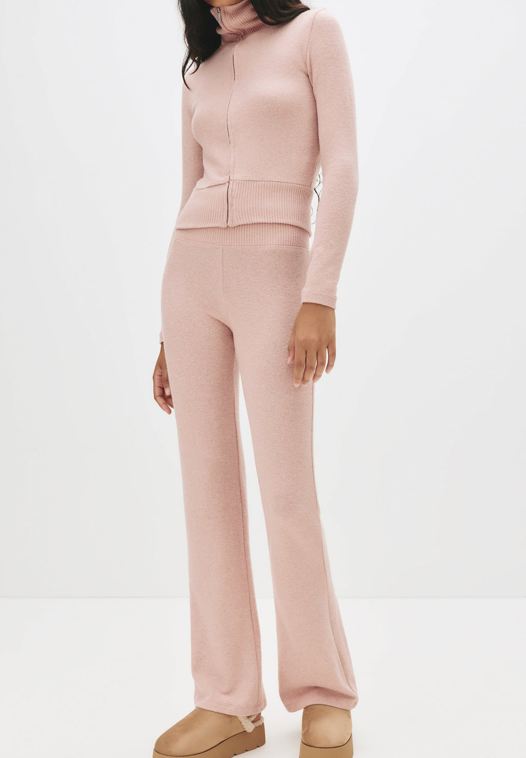 PULL&BEAR SOFT TOUCH FLARED