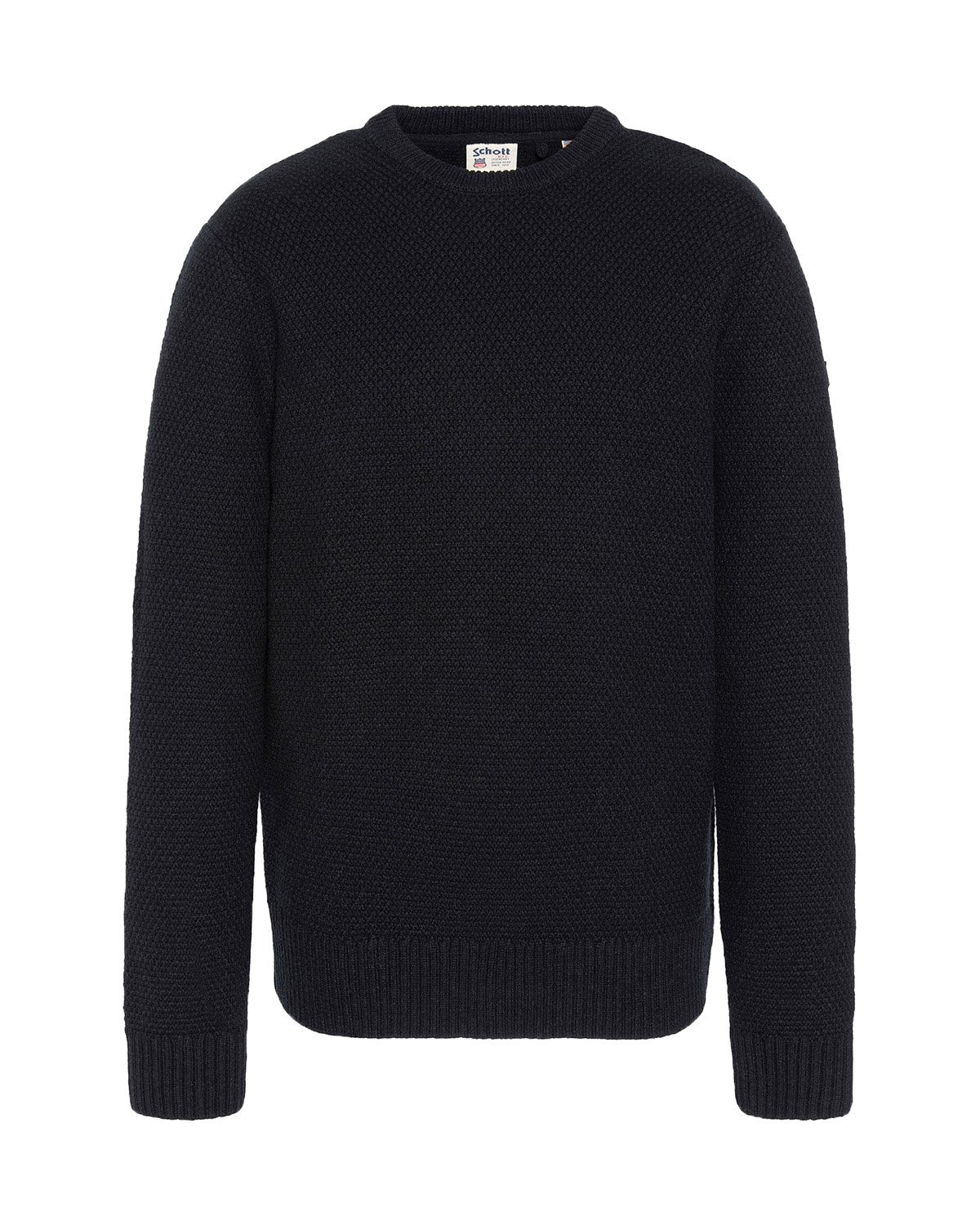 Gestrickter schwarzer Pullover mit klassischem Rundhalsausschnitt, strukturiertem Stoff sowie gerippten Bündchen und Saum. Etikett am Halsausschnitt sichtbar.