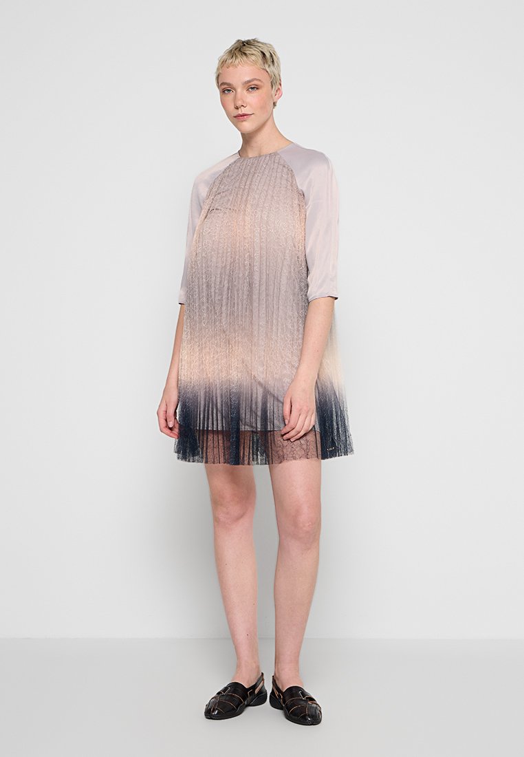 Armani Exchange Freizeitkleid Media 2