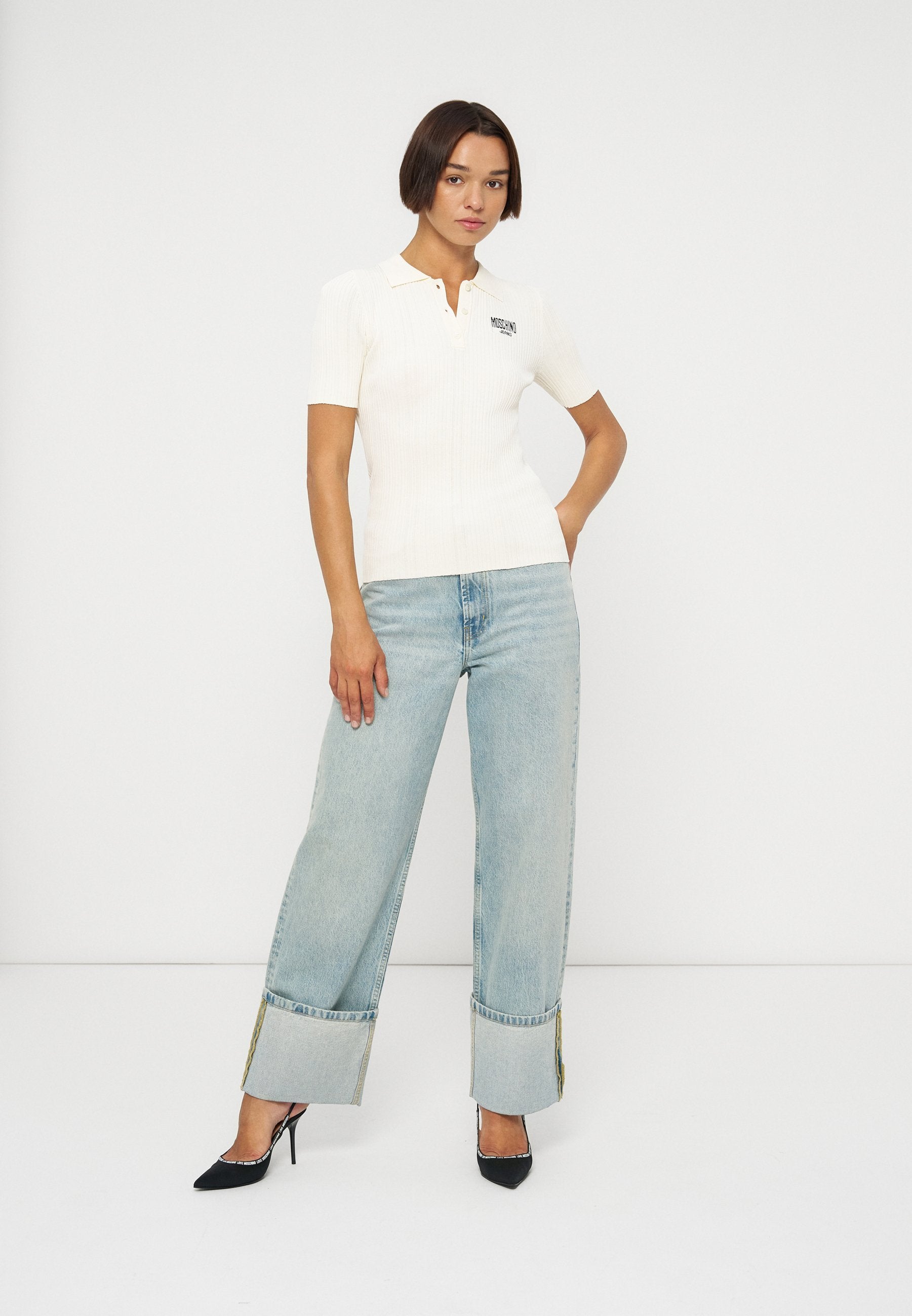 MOSCHINO JEANS