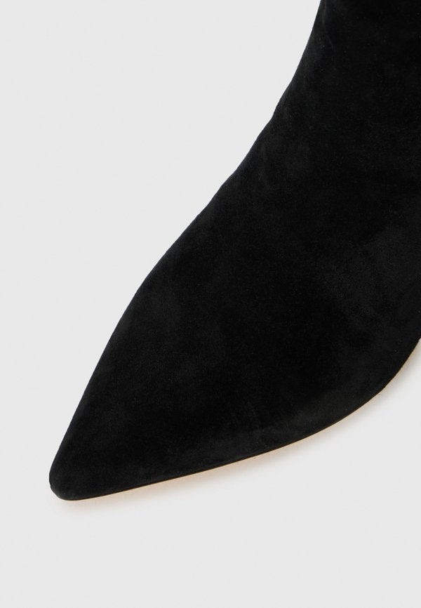 Lauren Ralph Lauren MCKAY BOOTIE HEEL