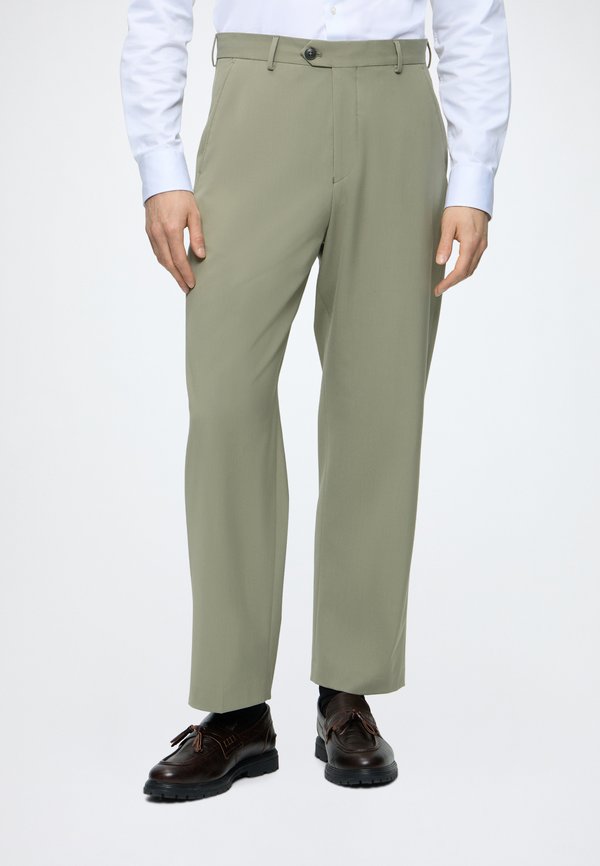 Selected RELAXED LIAM SUIT