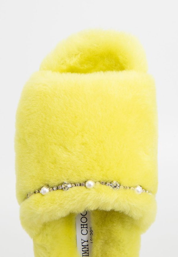 Jimmy Choo ACINDA
