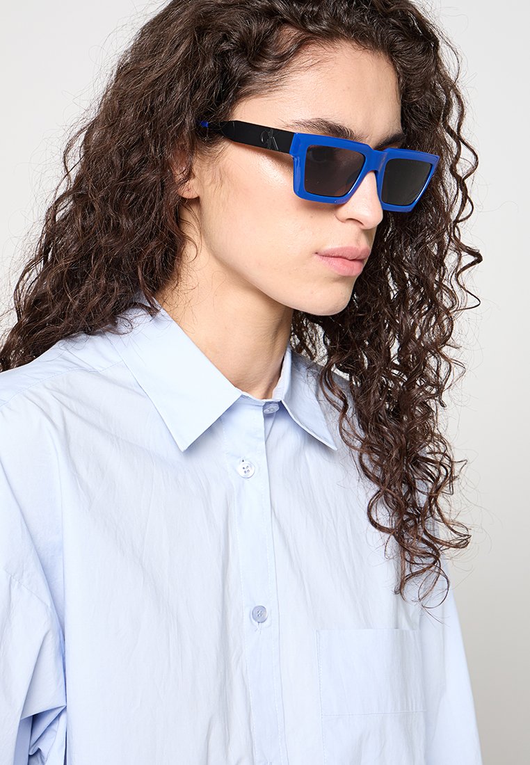 Calvin Klein Jeans Sonnenbrille Media 2
