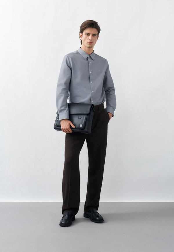 Calvin Klein STRIPE SEERSUCKER EASY