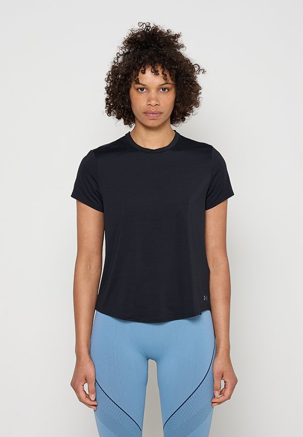 Under Armour LOOSE FIT