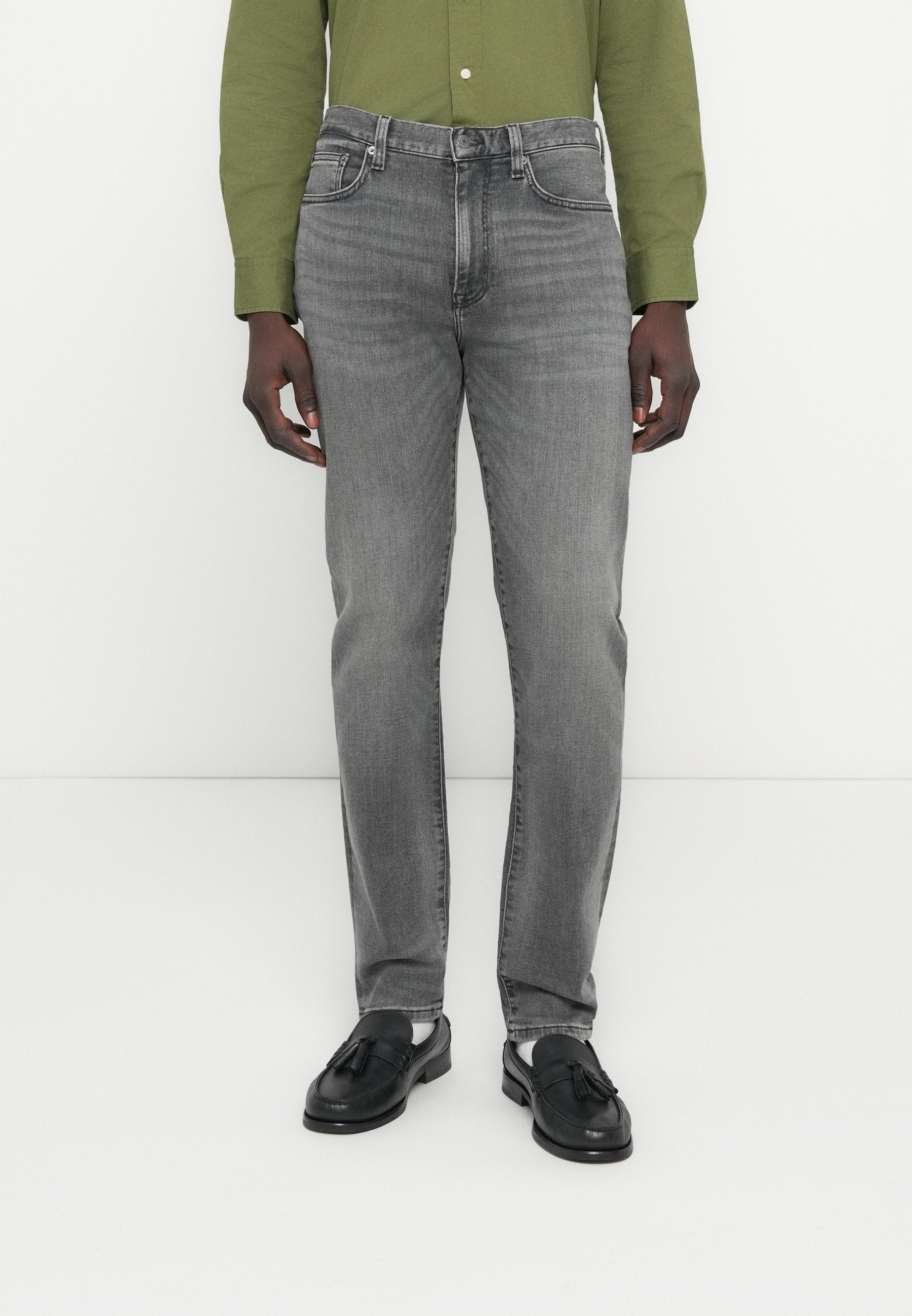 BLEECKER WHISKERED SLIM JEANS Media 3