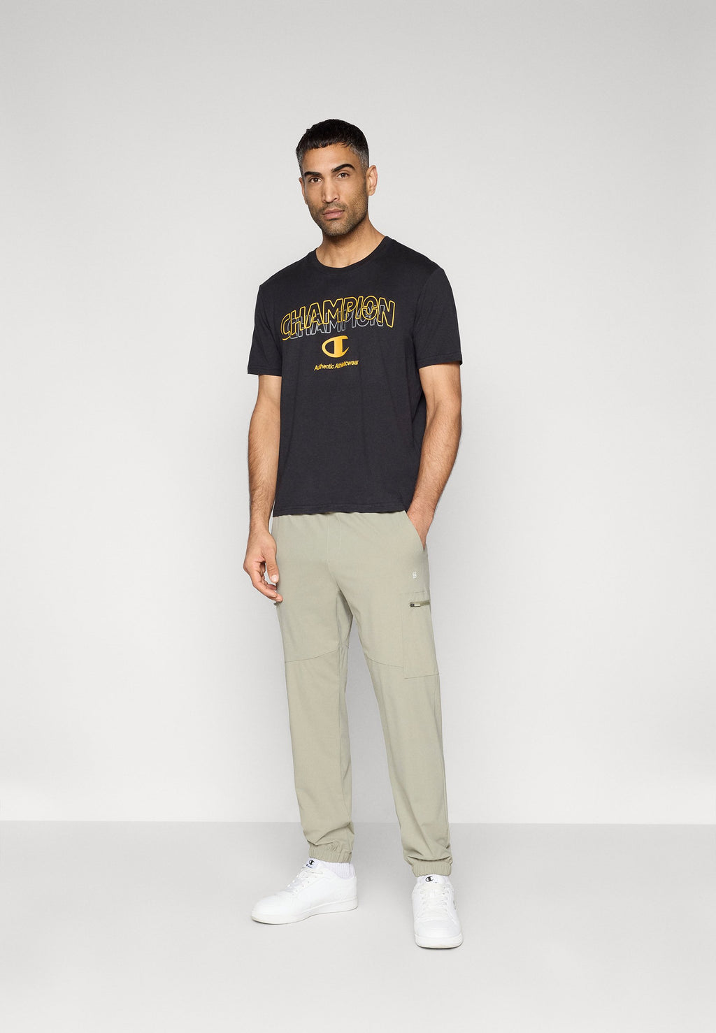 Champion GRAPHIC TEE