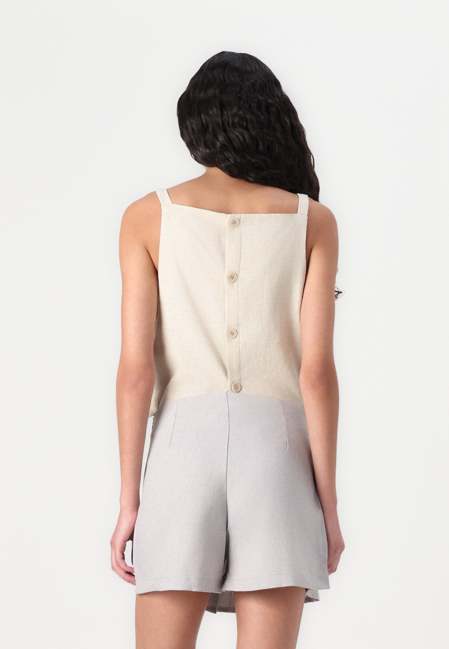 GAP SQUARE NECK TANK