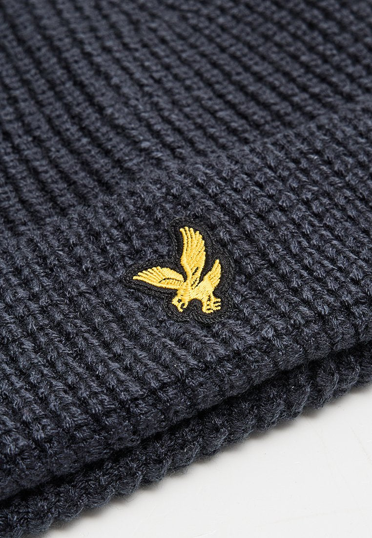 Lyle & Scott WAFFLE SCARF AND BEANIE SET