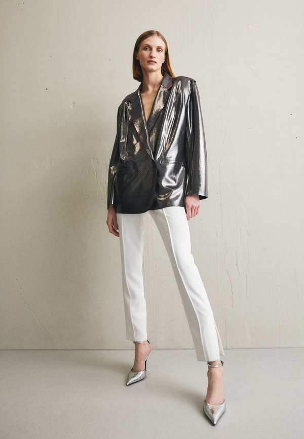 Norma Kamali DOUBLE BREASTED JACKET