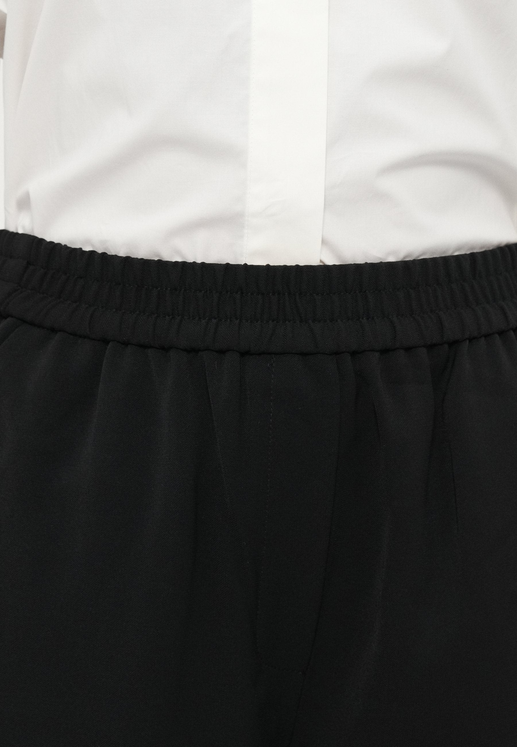 Armani Exchange Stoffhose Media 6