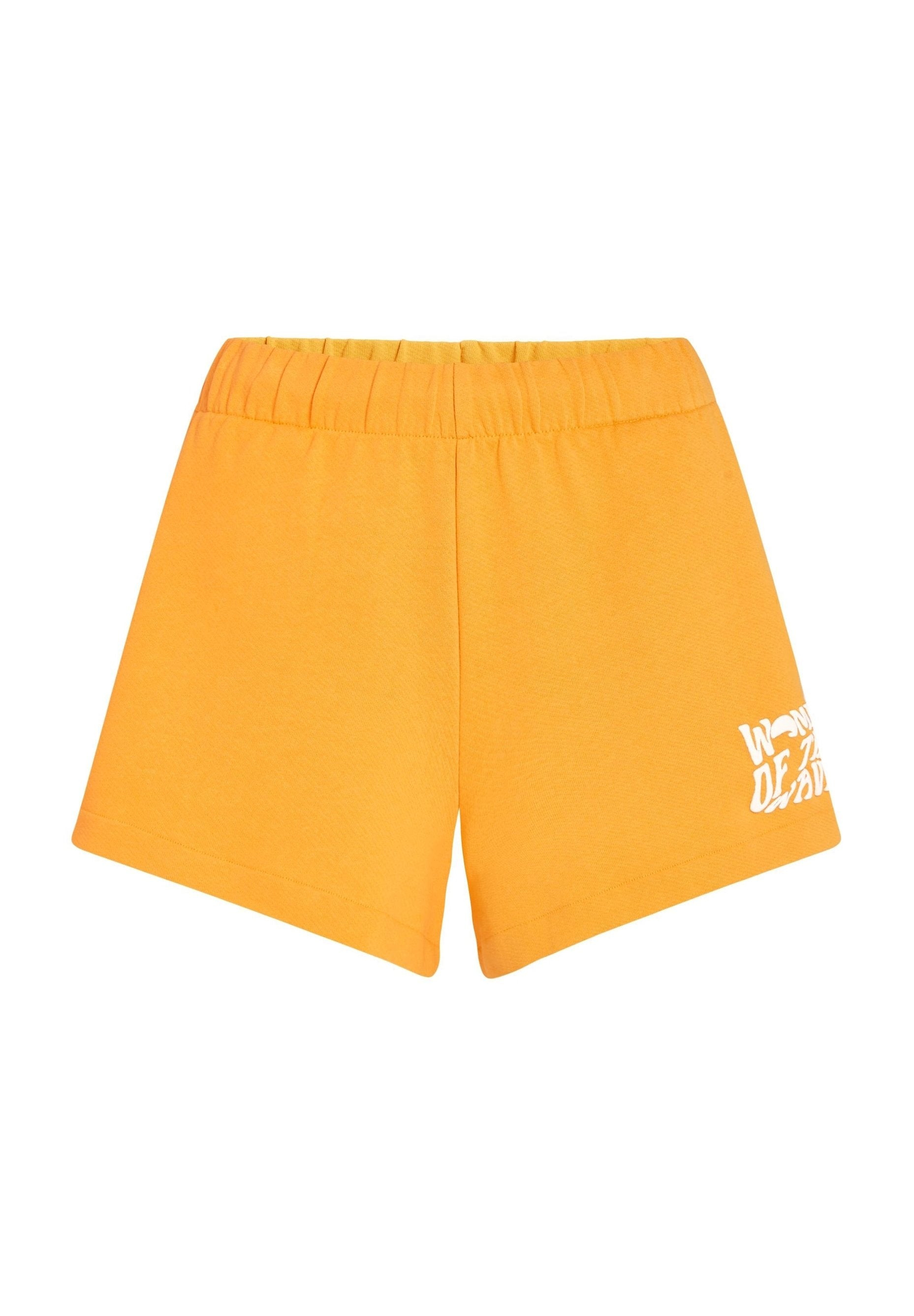 Gelbe Baumwollshorts mit einem elastischen Bund und einem weißen Grafikdruck auf dem linken Bein. Gerader Saum und weiche Textur.