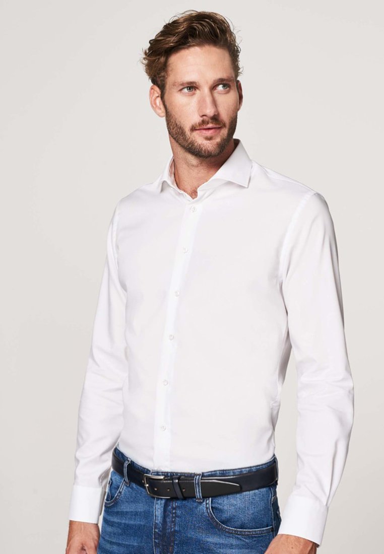 SLIM FIT Media 1