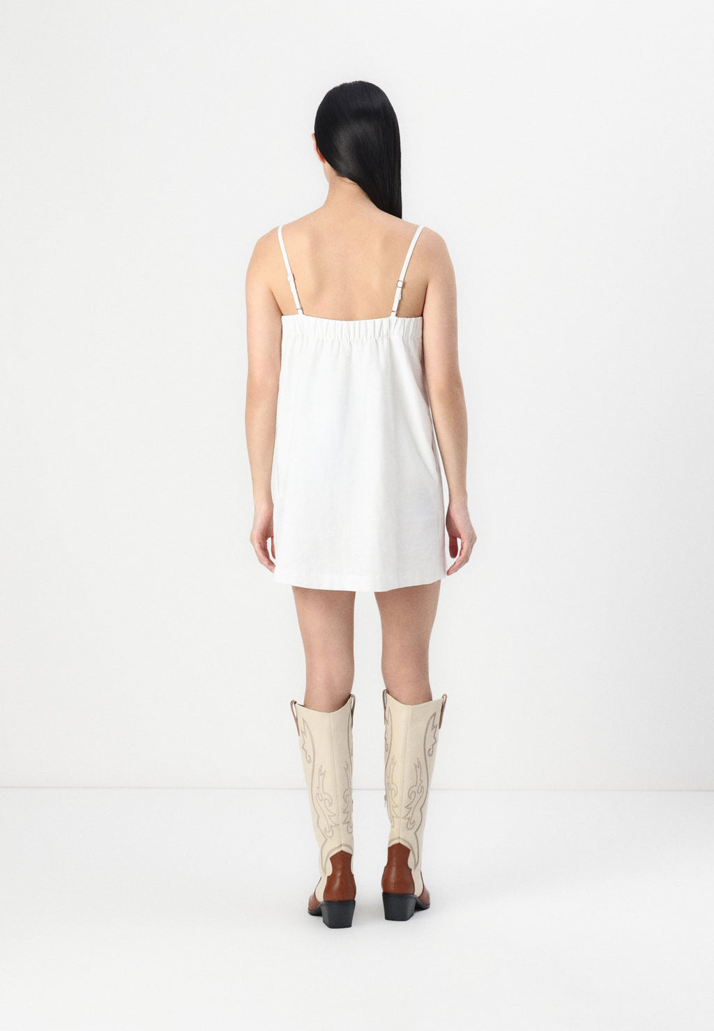 Abercrombie & Fitch BUTTOM DETAIL SKORT