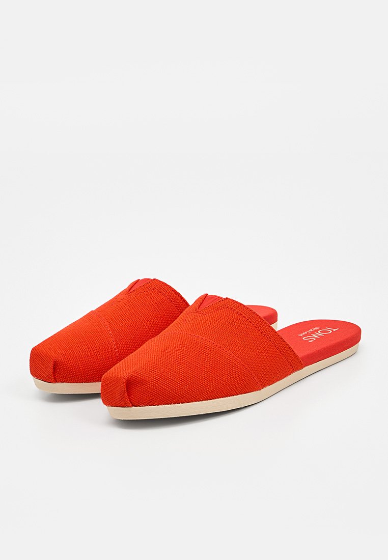 TOMS ALPARGATA