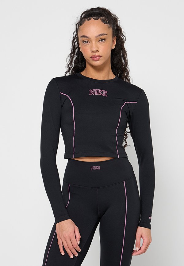 Nike Performance