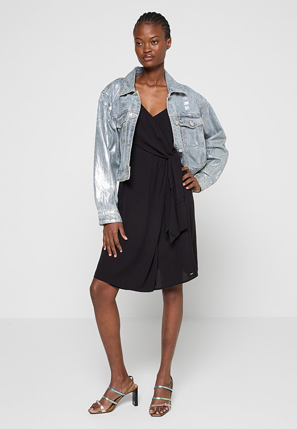 Armani Exchange