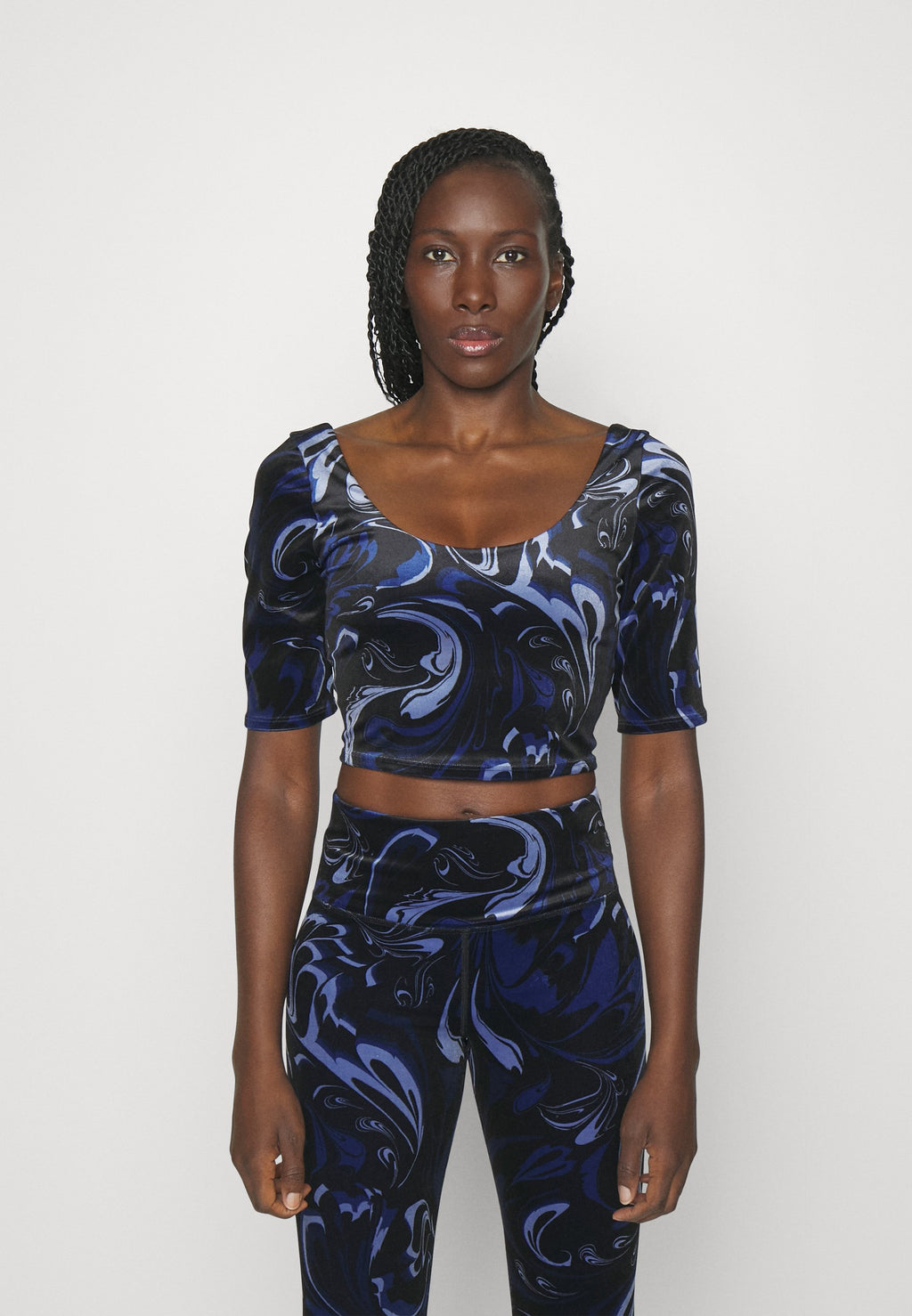 Athleta EXHILARATE CROP A-C